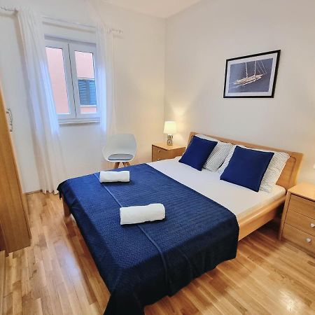 App Oleander Umag Exterior foto
