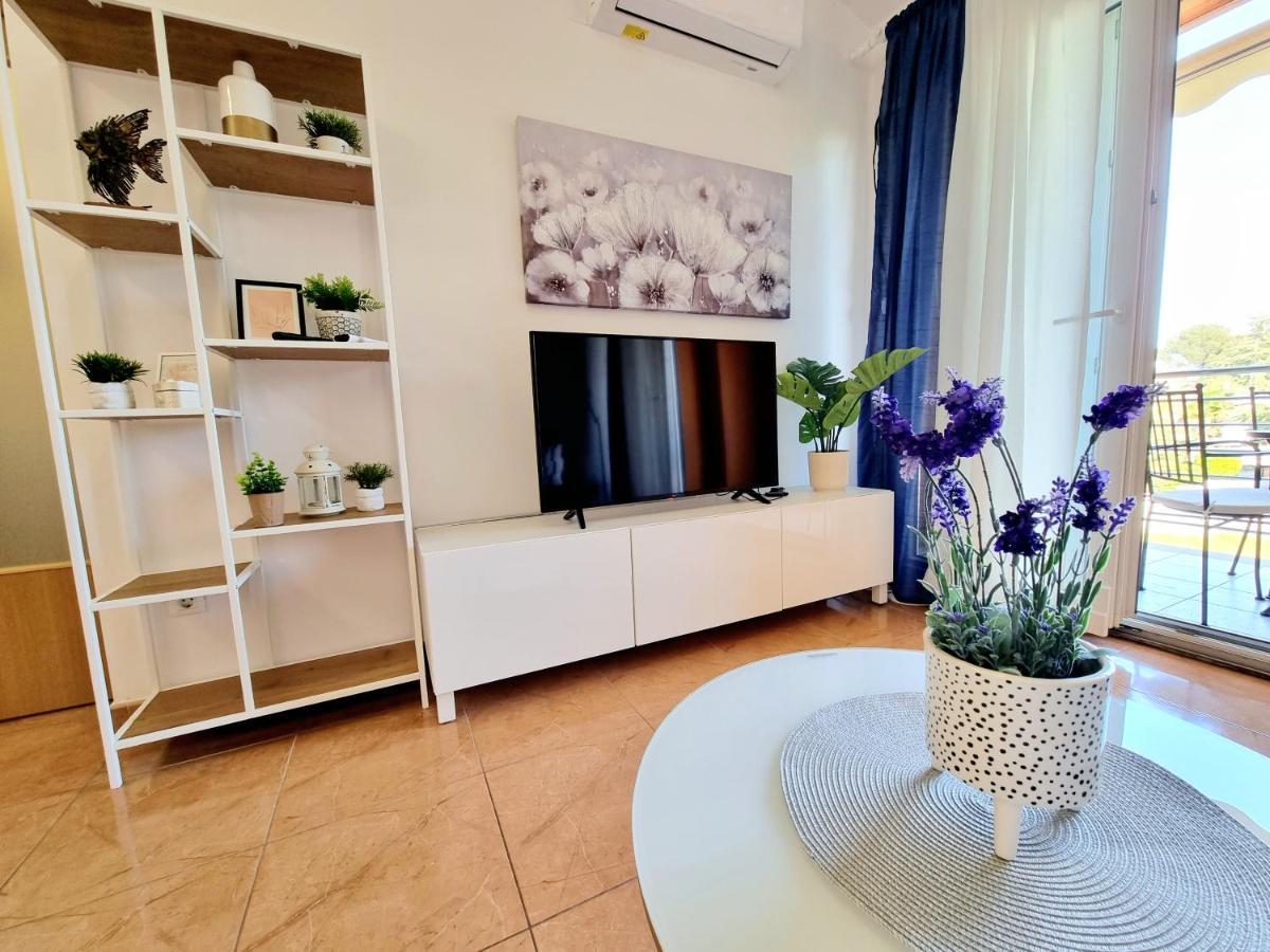 App Oleander Umag Exterior foto